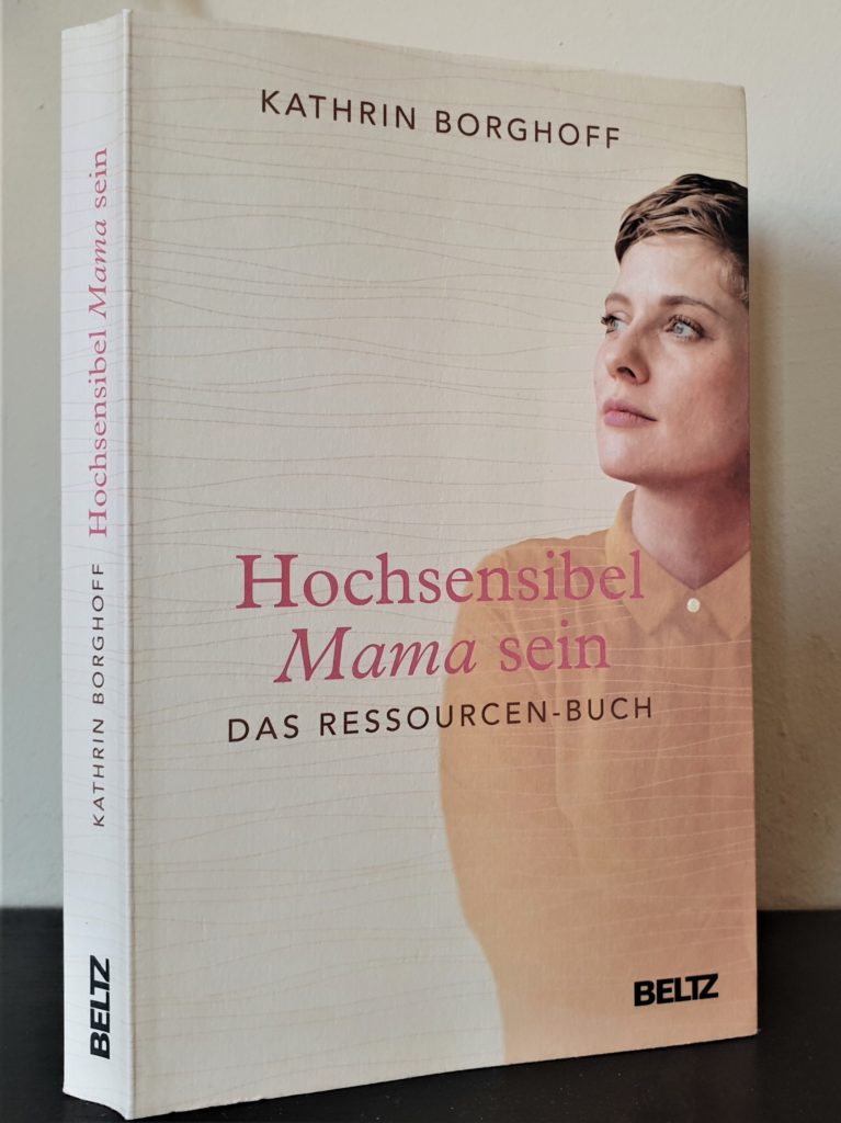Kathrin Borghoff Hochsensibel Mama Sein Cover